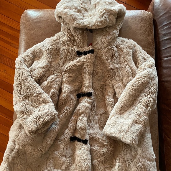 Girls teddy bear coat - Picture 2 of 4